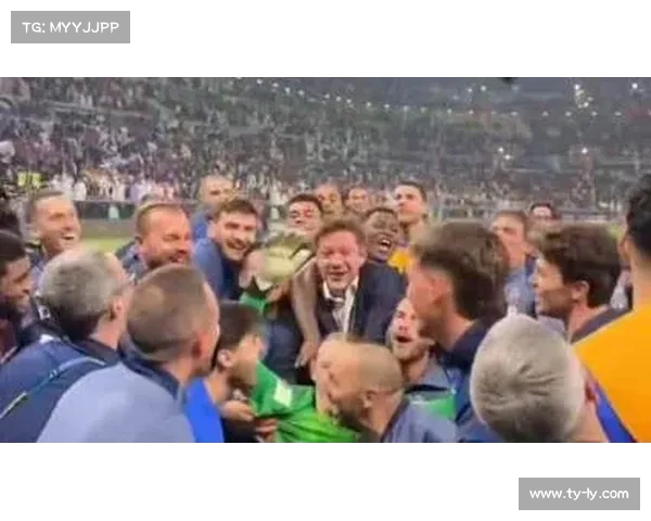 点球大战惊魂夜：萨福诺夫扑点细节全记录