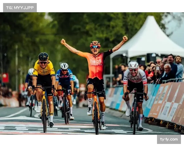 阿姆斯特尔黄金赛路线微调，新增一段陡坡以增加不确定性