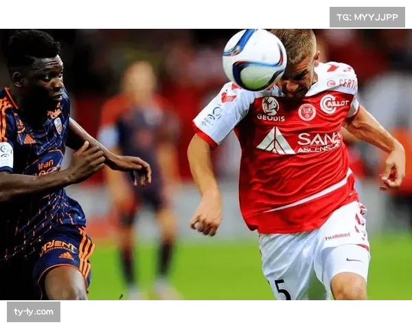 马赛公布对阵兰斯大名单，三名体能充沛的年轻中场入选，媒体预测将延续高强度跑动战术